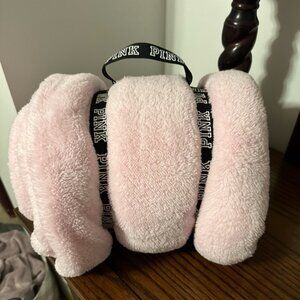 PINK plush blanket. 50”x60”. Never used.